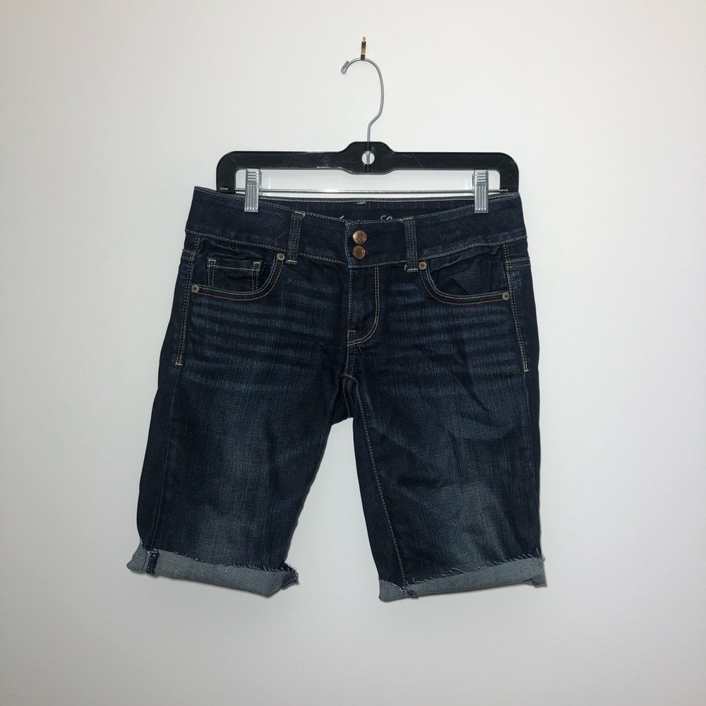 AMERICAN EAGLE STRETCH SHORTS WOMENS SIZE 2.